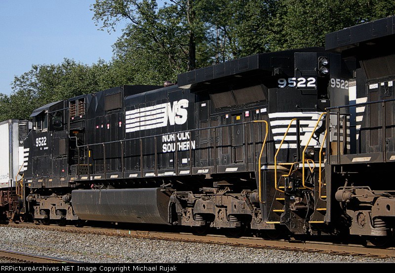 NS 9522